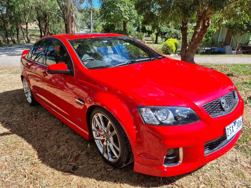 2011 VE Commodore SSV Redline - Patterson Cheney Race Sport RS350