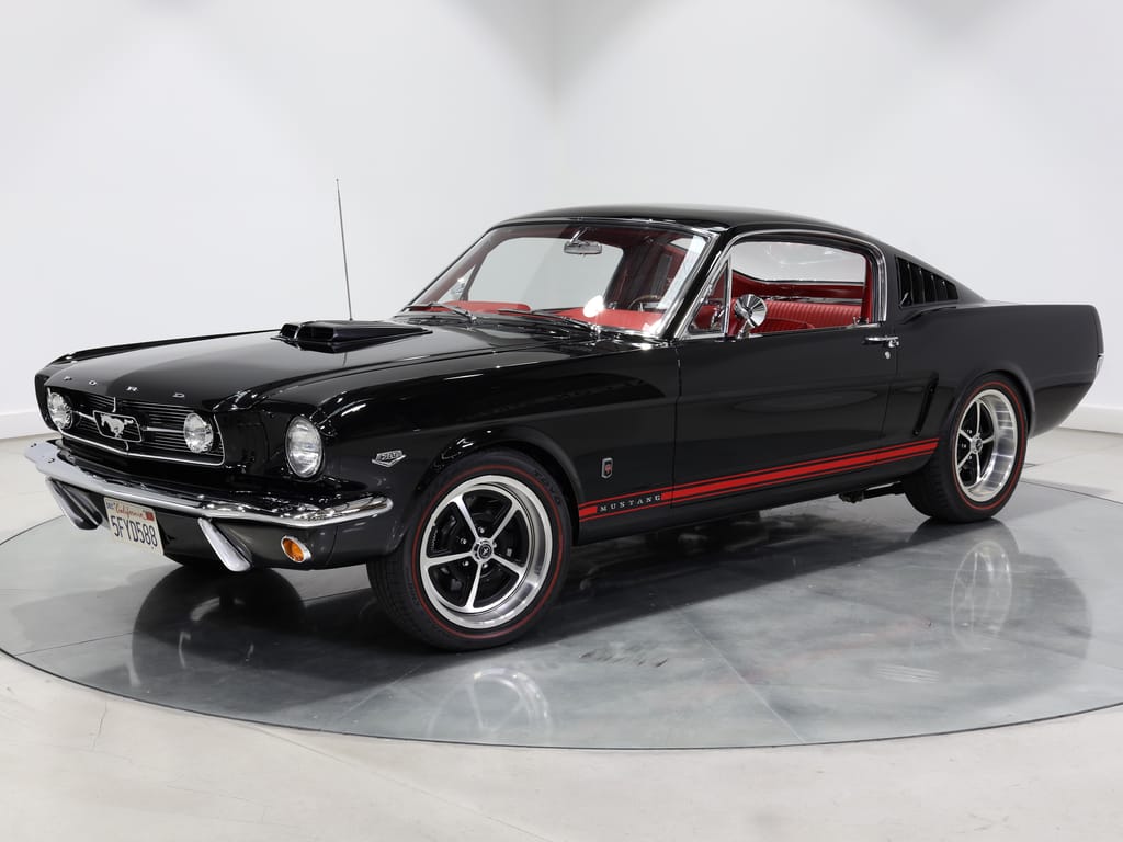 1965 Ford Mustang GT Fastback 289 K-Code - Raven Black …
