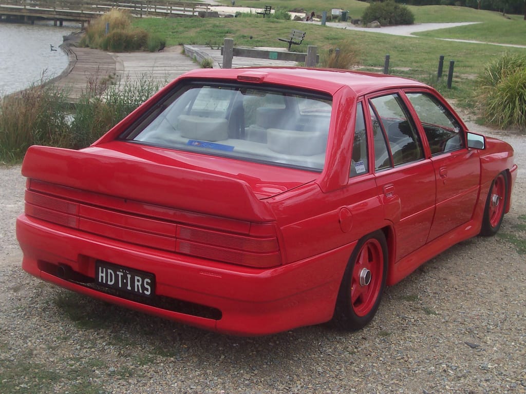 1987 Peter Brock VL Director #4117