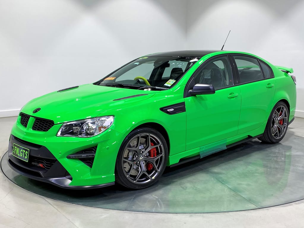 2017 HSV GEN-F2 GTSR Delivery km - Spitfire Green