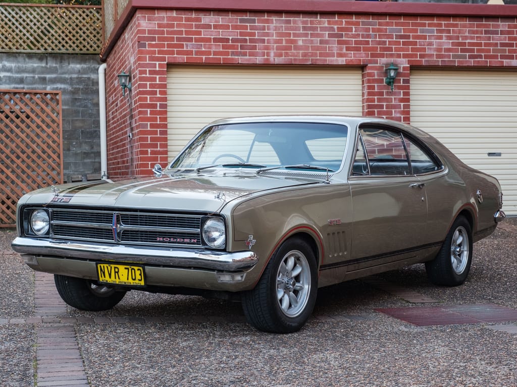 1968 Holden HK Monaro Bathurst 327 V8 - Silver Mink