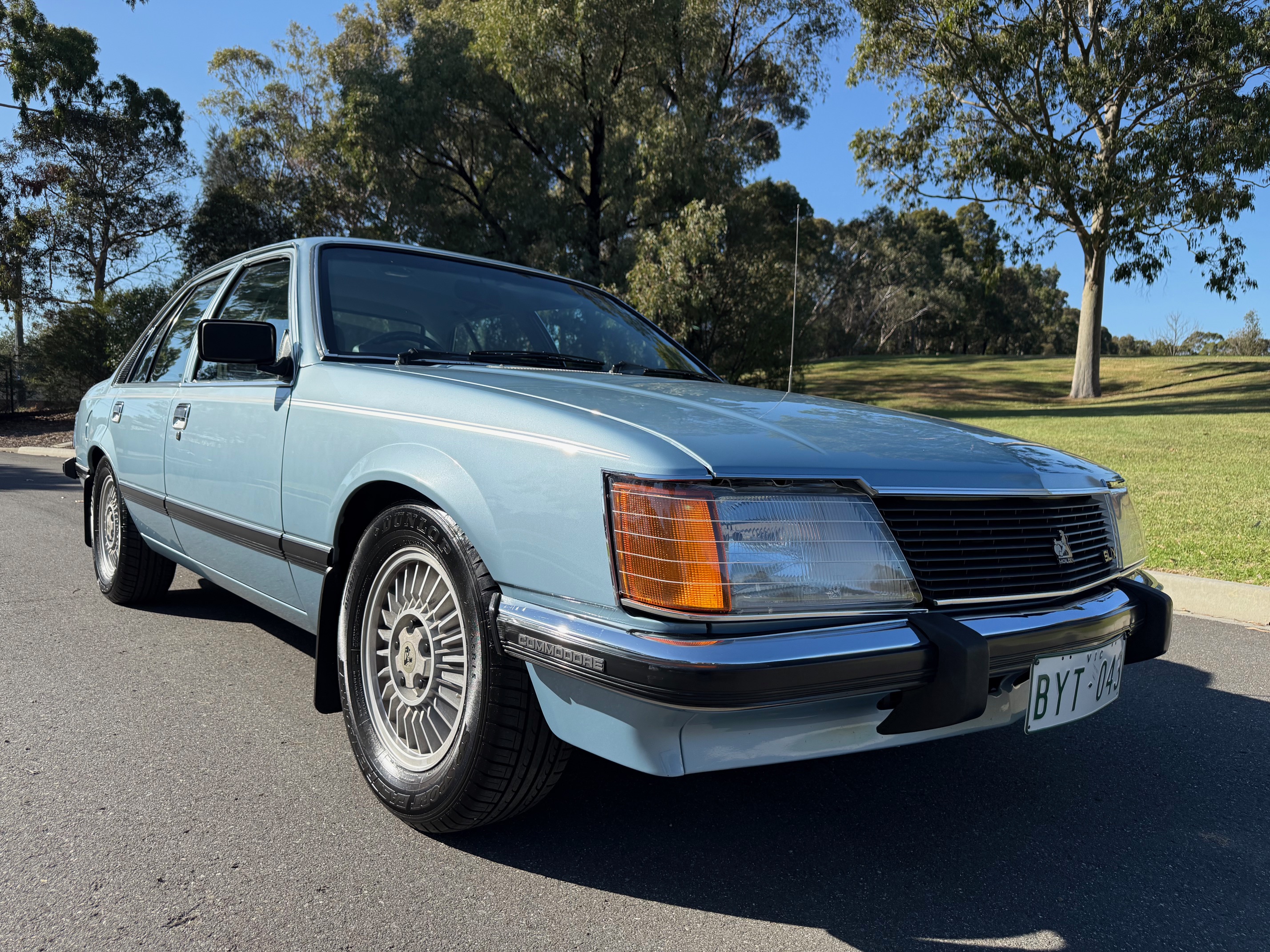1983 VH SL/X Holden Commodore 4.2L V8