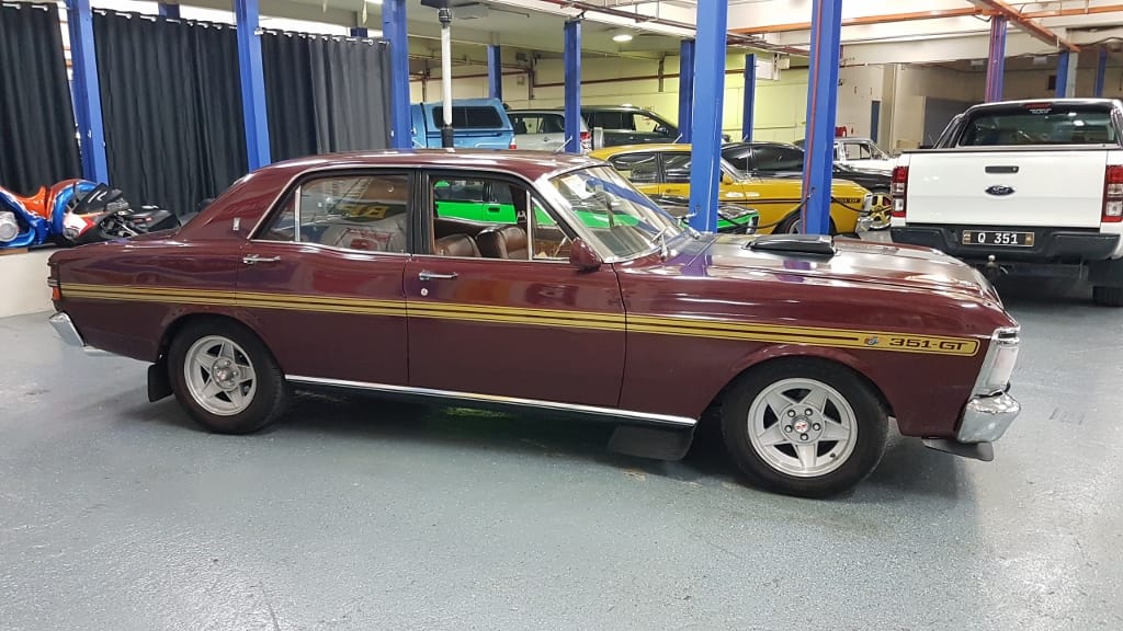 1971 XY GT Falcon Replica
