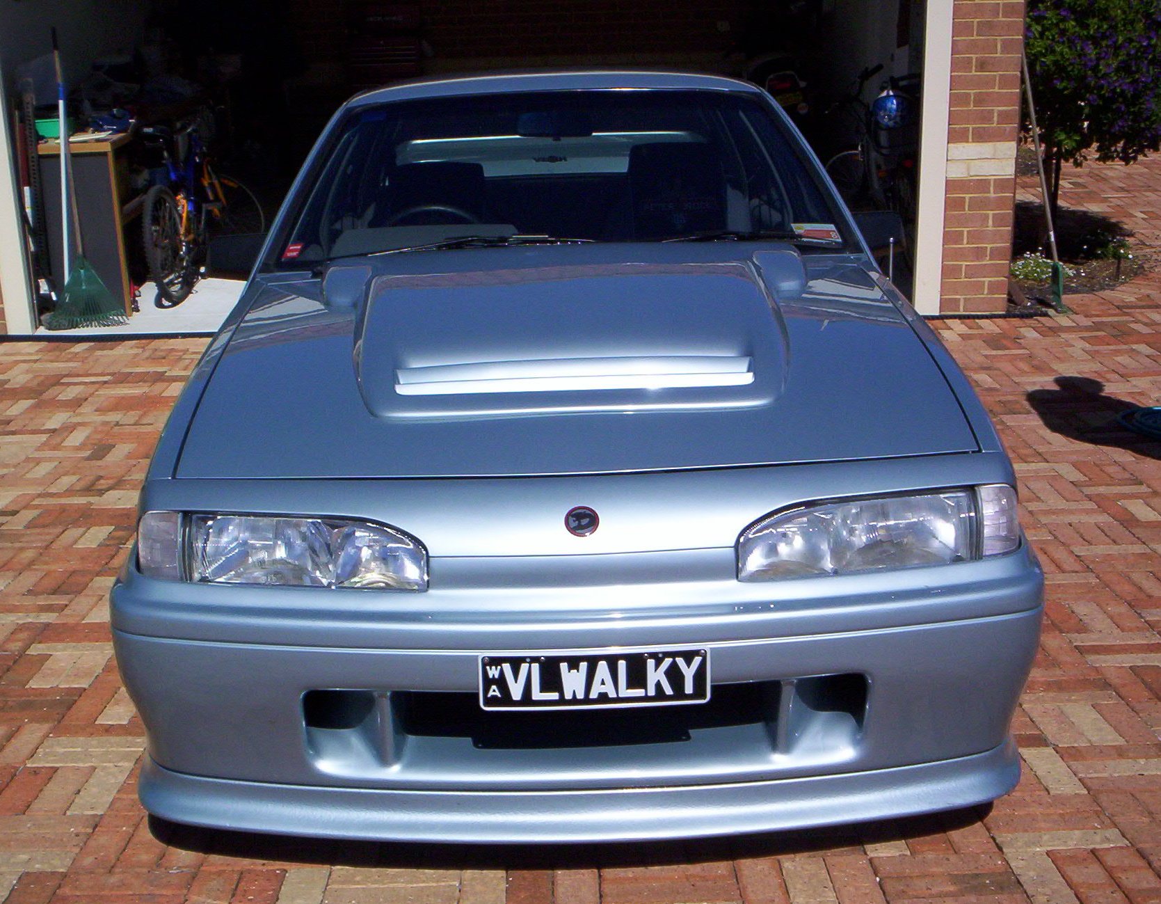 HSV VL Group A Walkinshaw #394