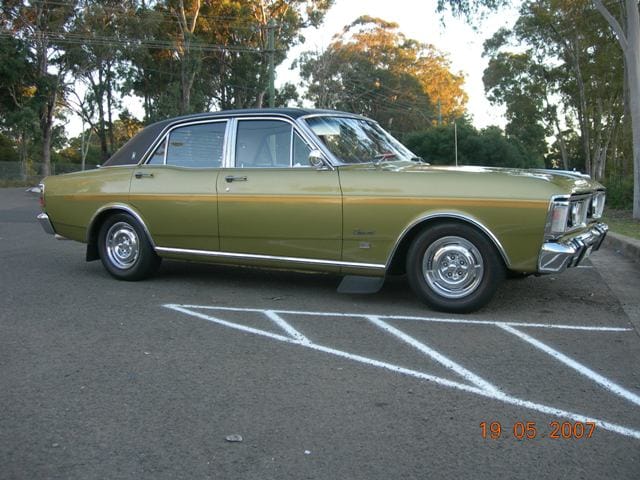 XY Fairmont 302 GS Replica