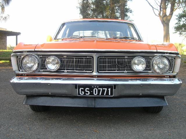 XY GS Falcon