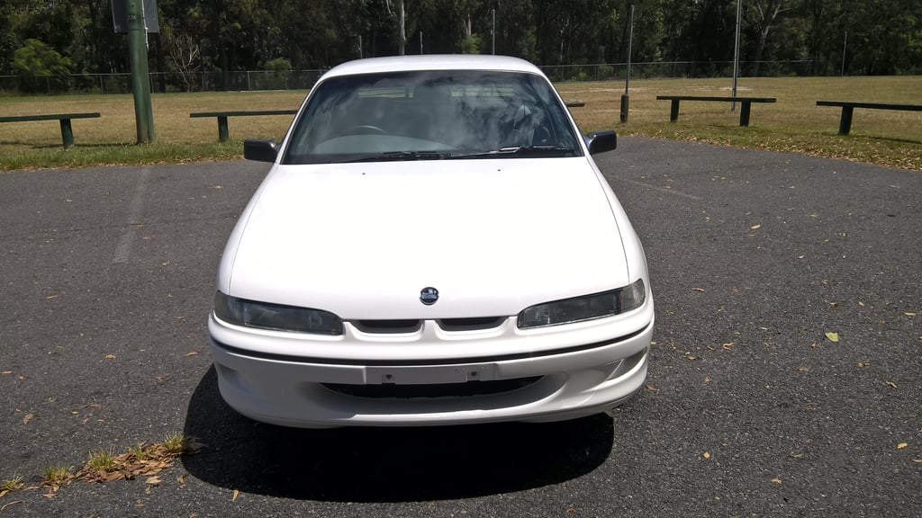 1994 VR Commodore Executive - Image 67190
