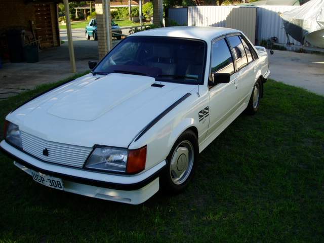 VH Group 3 Brock Commodore