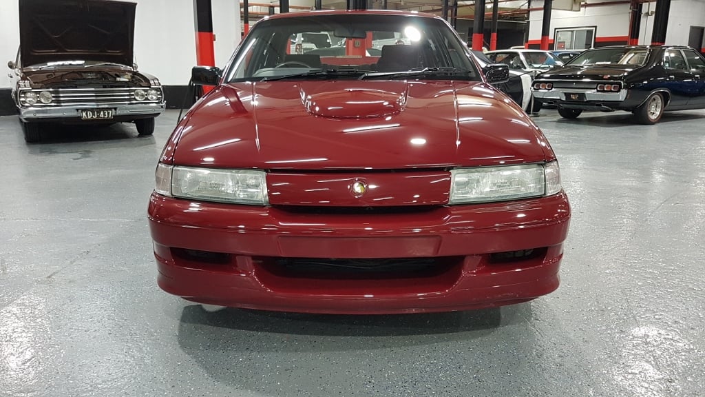 1990 VN SS Group A Commodore #180 / 302