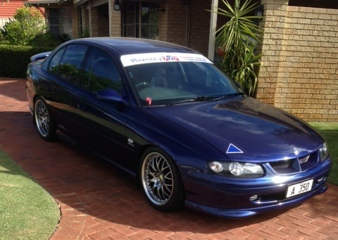 VT SS Commodore Race Car - Image 47125