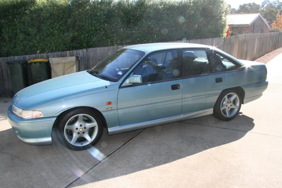 1993 HSV VP 5th Anniversary Senator