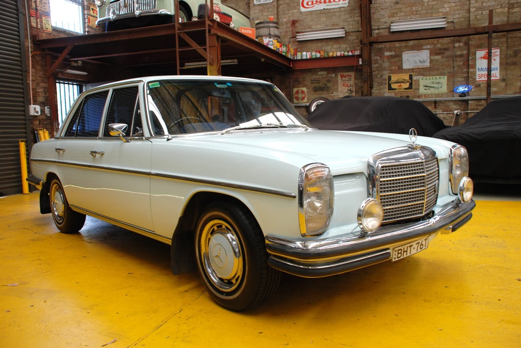 Mercedes Benz 1972 - Image 28268