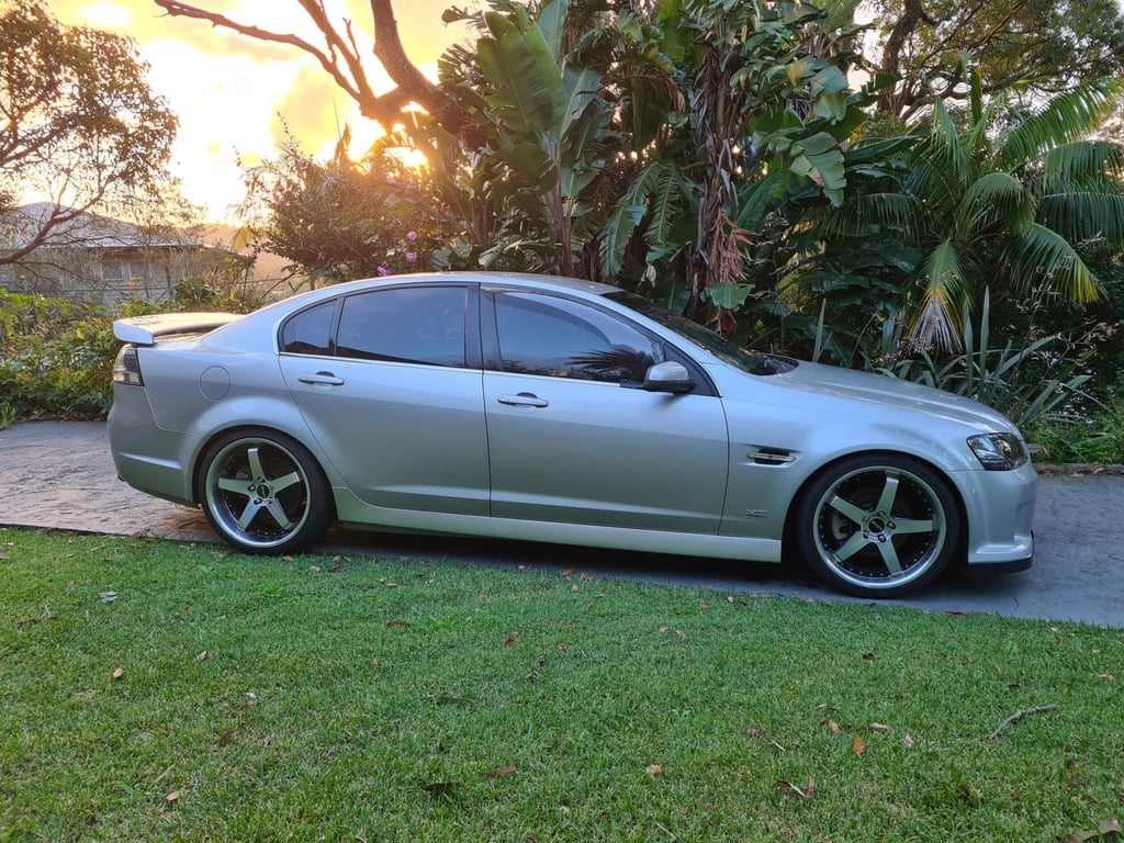 2007 Holden VE Calais - 6 Litre Supercharged