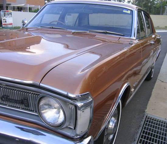 XY Fairmont 302 V8