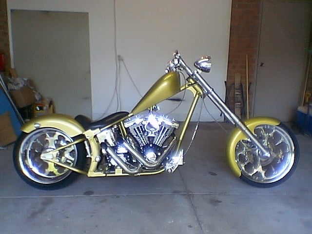 Harley Davidson Chopper - Image 5945