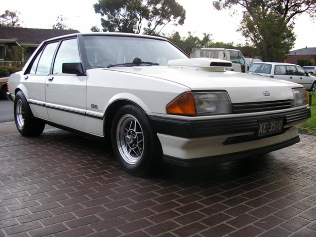 Ford Falcon XE 351
