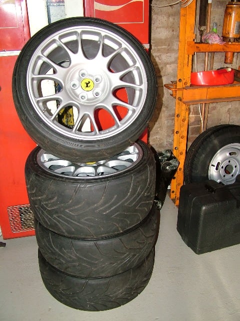 Ferrari Challenge Rims and Tyres - Image 18630