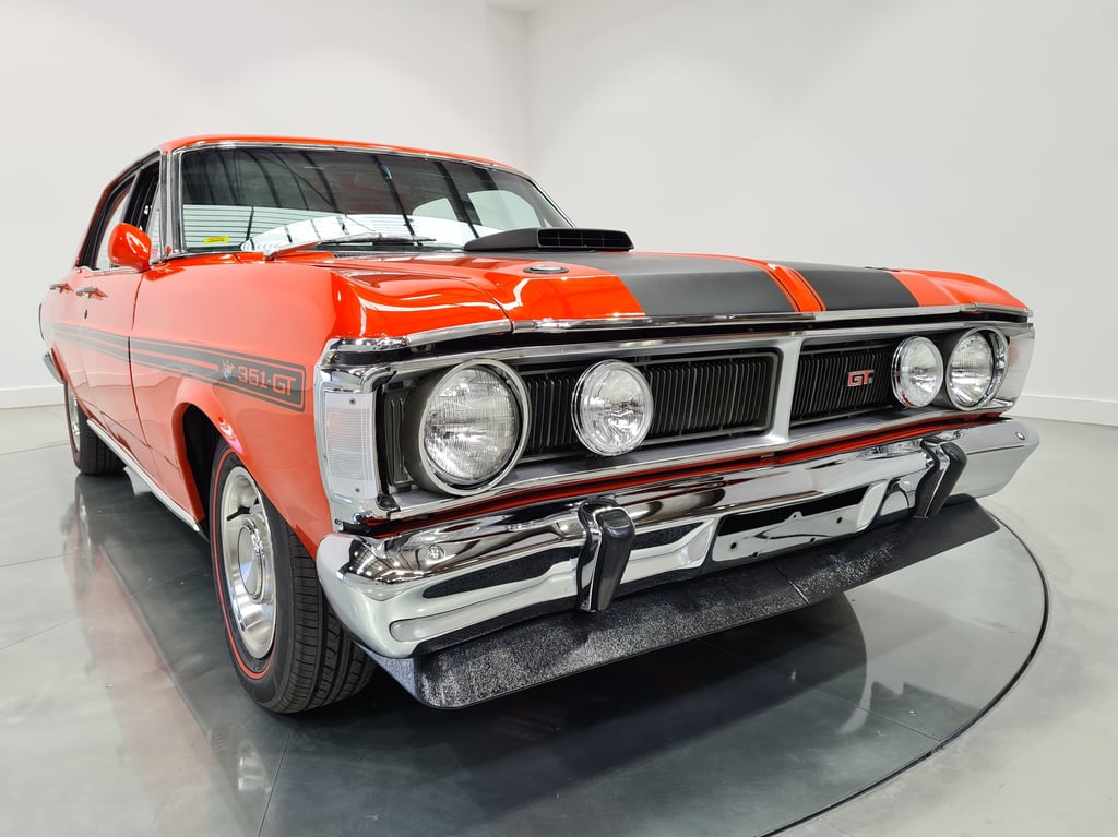 1971 XY GT Falcon Replica