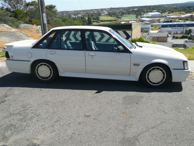 VK Group 3 Commodore Replica