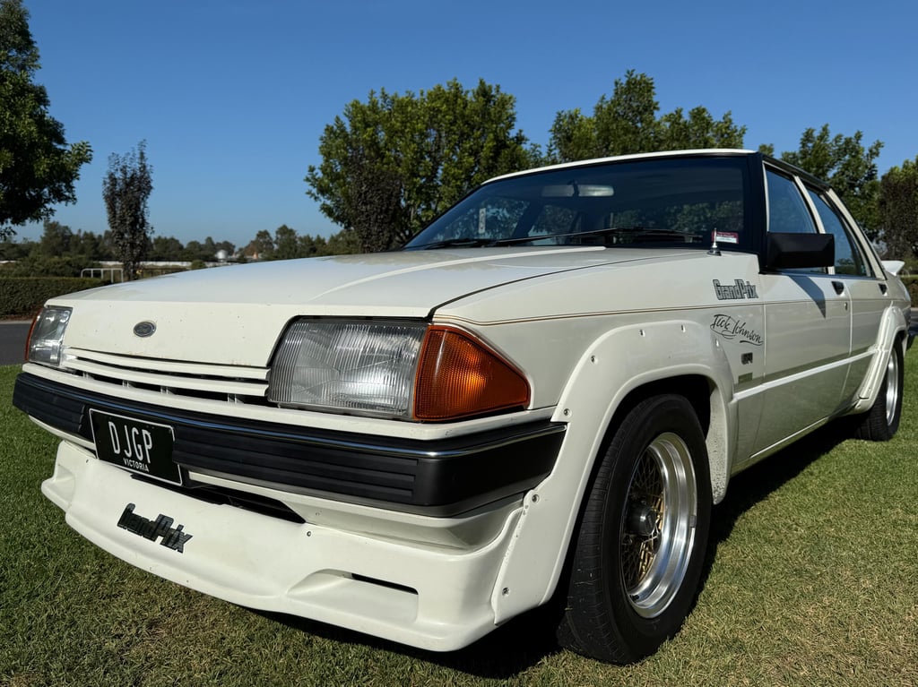 1983 Ford Falcon XE - Dick Johnson Grand Prix - CDT #37