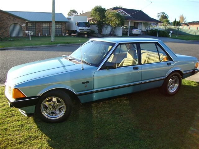 XD Fairmont Ghia 5.8L
