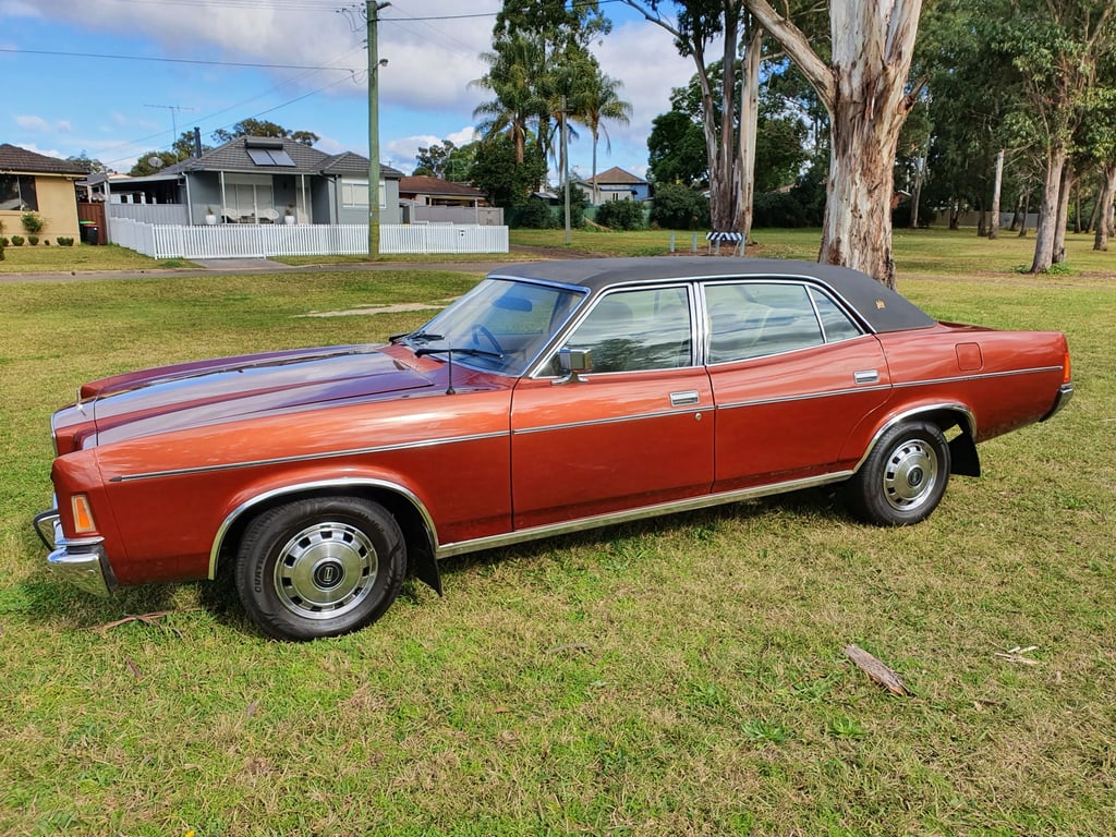 1978 Ford P6 LTD 351 V8 - Sunroof - Image 90523