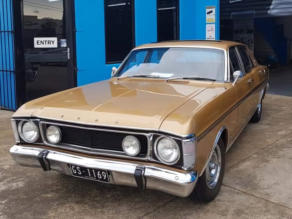 1969 Ford XW GS Fairmont 302 V8 - Sunroof
