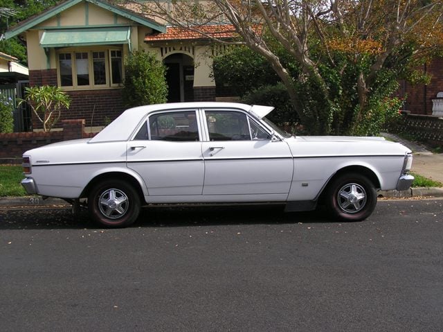XY Futura 250 - Image 19461