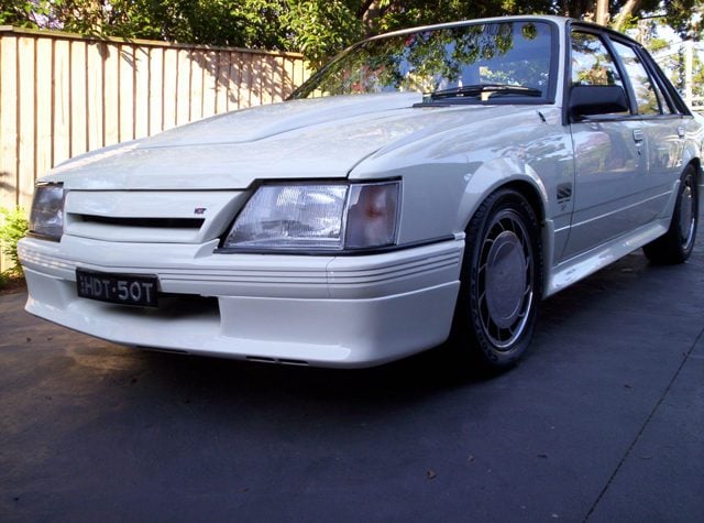 HDT VK Group 3 Commodore