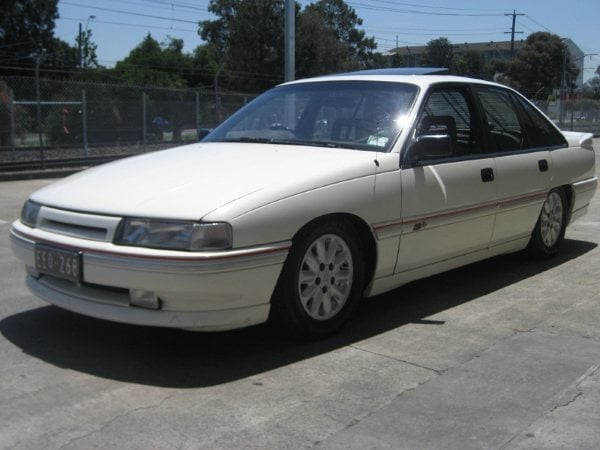 1990 HSV VN Commodore Plus 8