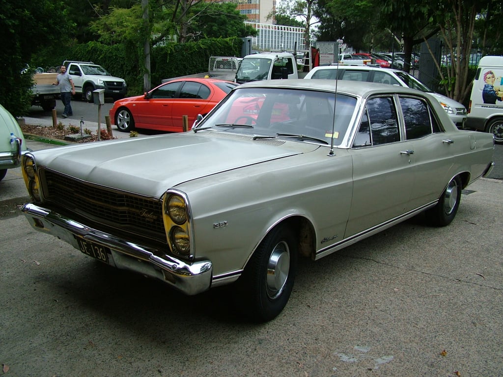 ZD Fairlane 500 - 351 V8 - Image 28895