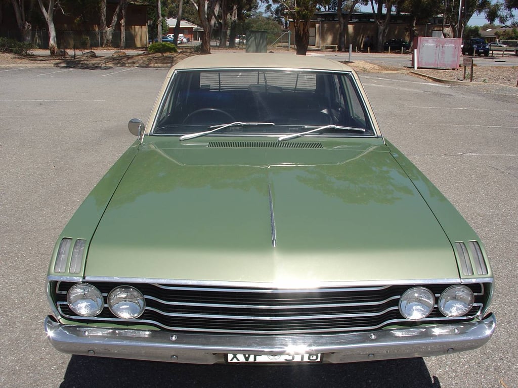 1969 Chrysler VF VIP 318