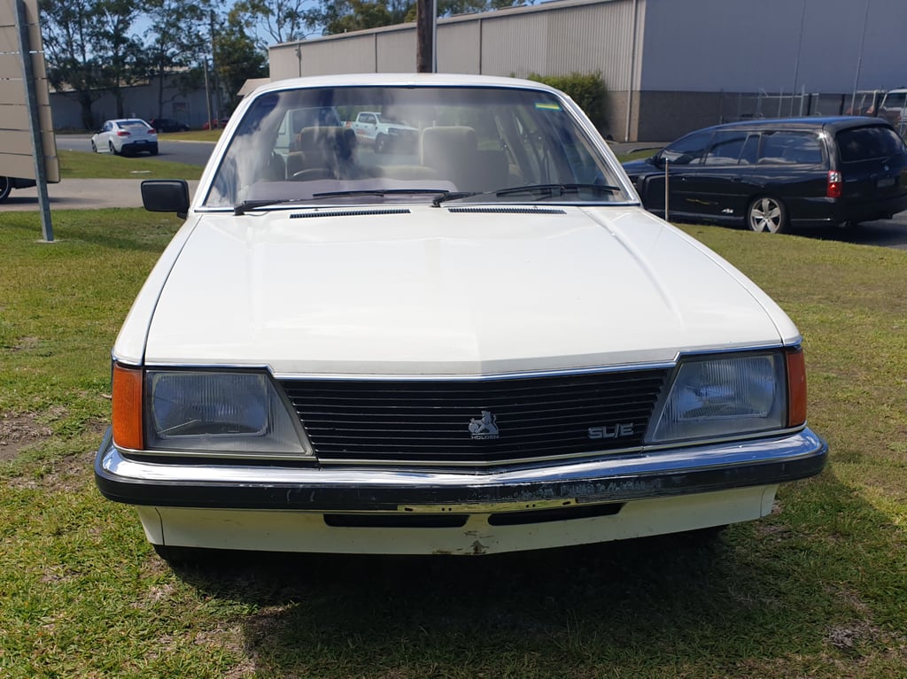 1982 VH SL/E Commodore