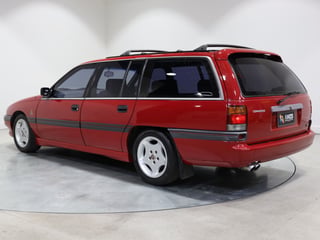 1989 HSV VN Commodore Wagon SV LE Build No 50 - Firethorn Red