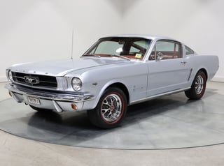 1965 Ford Mustang Fastback 2+2 - Silver Smoke Grey