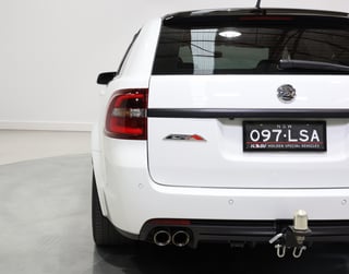 2016 HSV Clubsport R8 Tourer Build No 097 - Heron White …