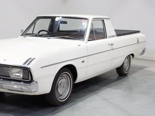 1971 Chrysler VG Valiant Wayfarer Utility 318ci Fireball V8 - Bondi Bleach White