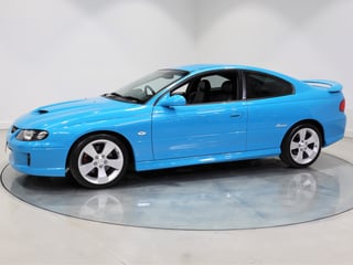 2004 Holden VZ Monaro CV8 - Turismo Mica - 1,974km