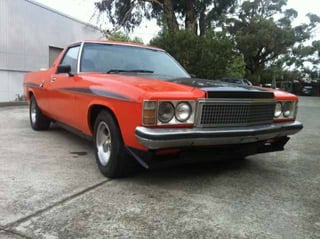 HJ Sandman Replica ute - 308 V8