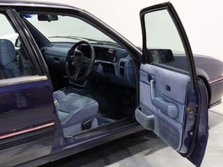 1988 HSV VL SV88 - Build No. 89 - Dorwood Blue Metallic