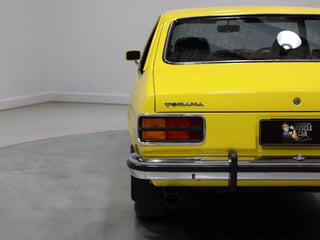 1977 Holden LX Torana SL 253 V8 Hatchback - Absinth Yellow