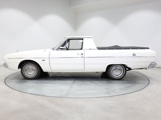 1971 Chrysler VG Valiant Wayfarer Utility 318ci Fireball V8 - Bondi Bleach White
