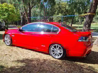 2011 VE Commodore SSV Redline - Patterson Cheney Race Sport RS350