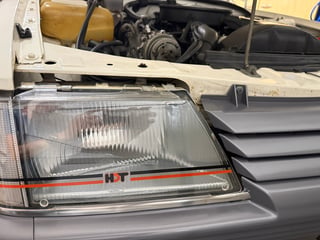 1985 Holden VK Commodore SL  4.9L V8 manual - 134 pack
