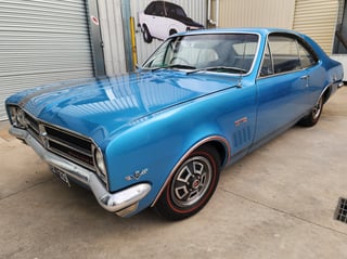 1969 HK GTS Monaro - Bright Blue Metallic 