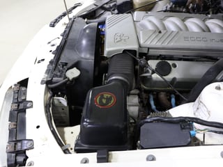 1989 HSV VN SV89 Build No 149 - Alpine White