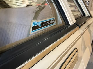 1985 Holden VK Commodore SL  4.9L V8 manual - 134 pack
