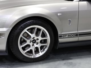 2007 Ford Shelby Mustang GT500 SVT 8,744 miles - Vapor Silver Metallic