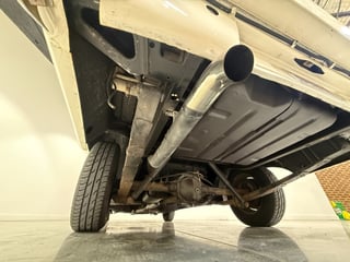 1971 Chrysler VG Valiant Wayfarer Utility 318ci Fireball V8 - Bondi Bleach White