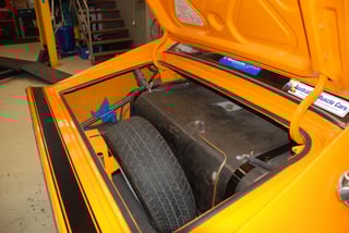 VH E38 Valiant Charger